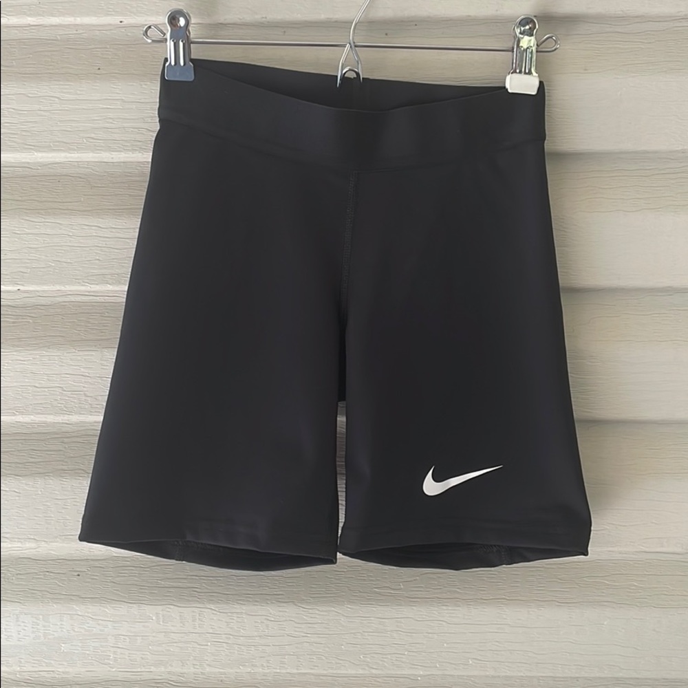 Black Nike biker shorts spandex